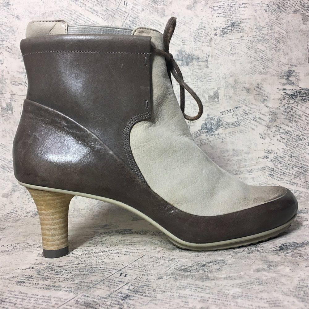 TSUBO Khepri Brown Leather Ankle Boots Comfort Cushioned Distressed Booties